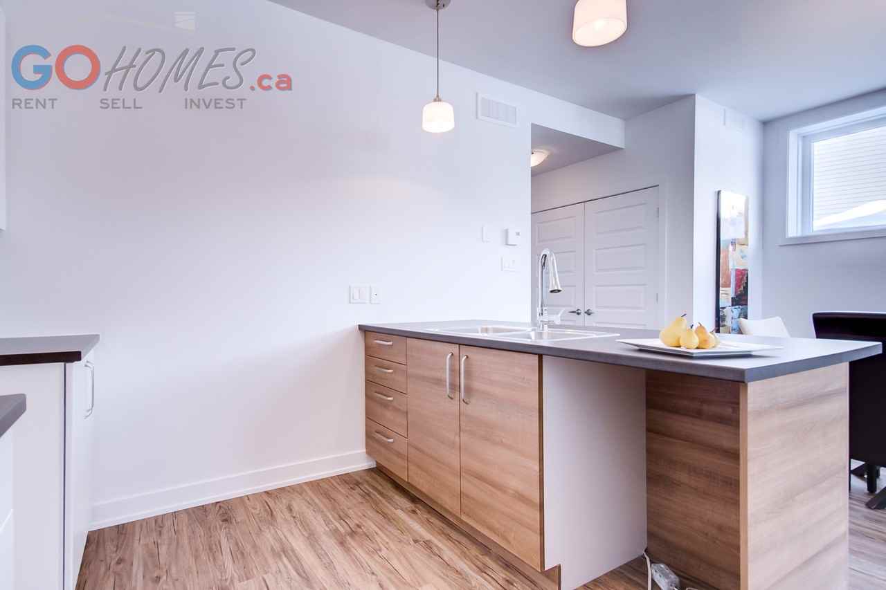 72 Rue du Pirée #172-2 - Photo 3 of 9