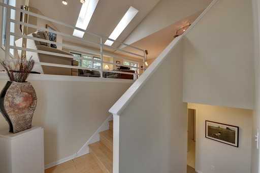 2914 Monterey Ave S - Photo 3 of 18