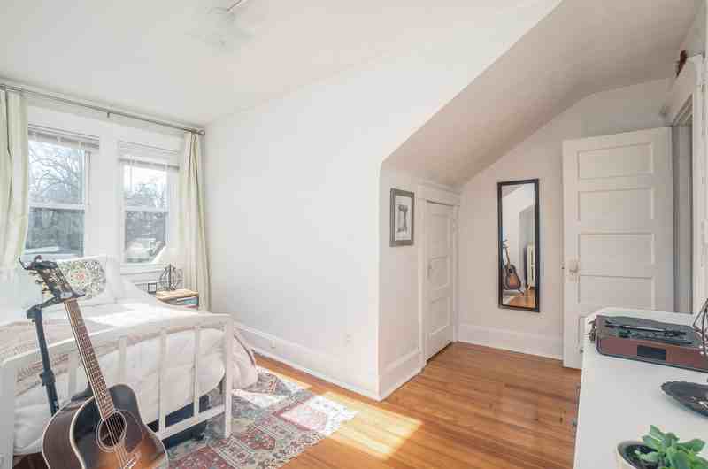 2310 Sulgrave Ave #3 - Photo 7 of 15