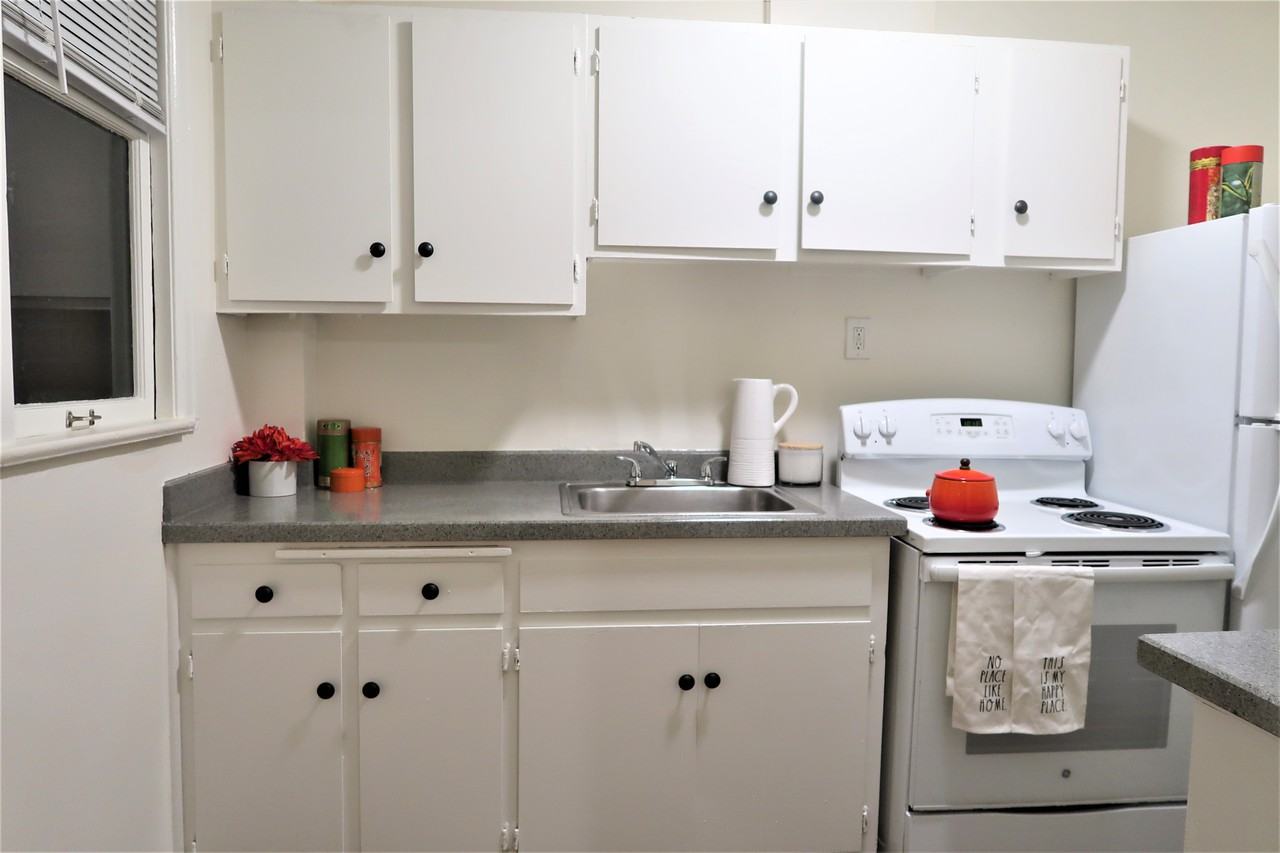 Davenport - Photo 3 of 48