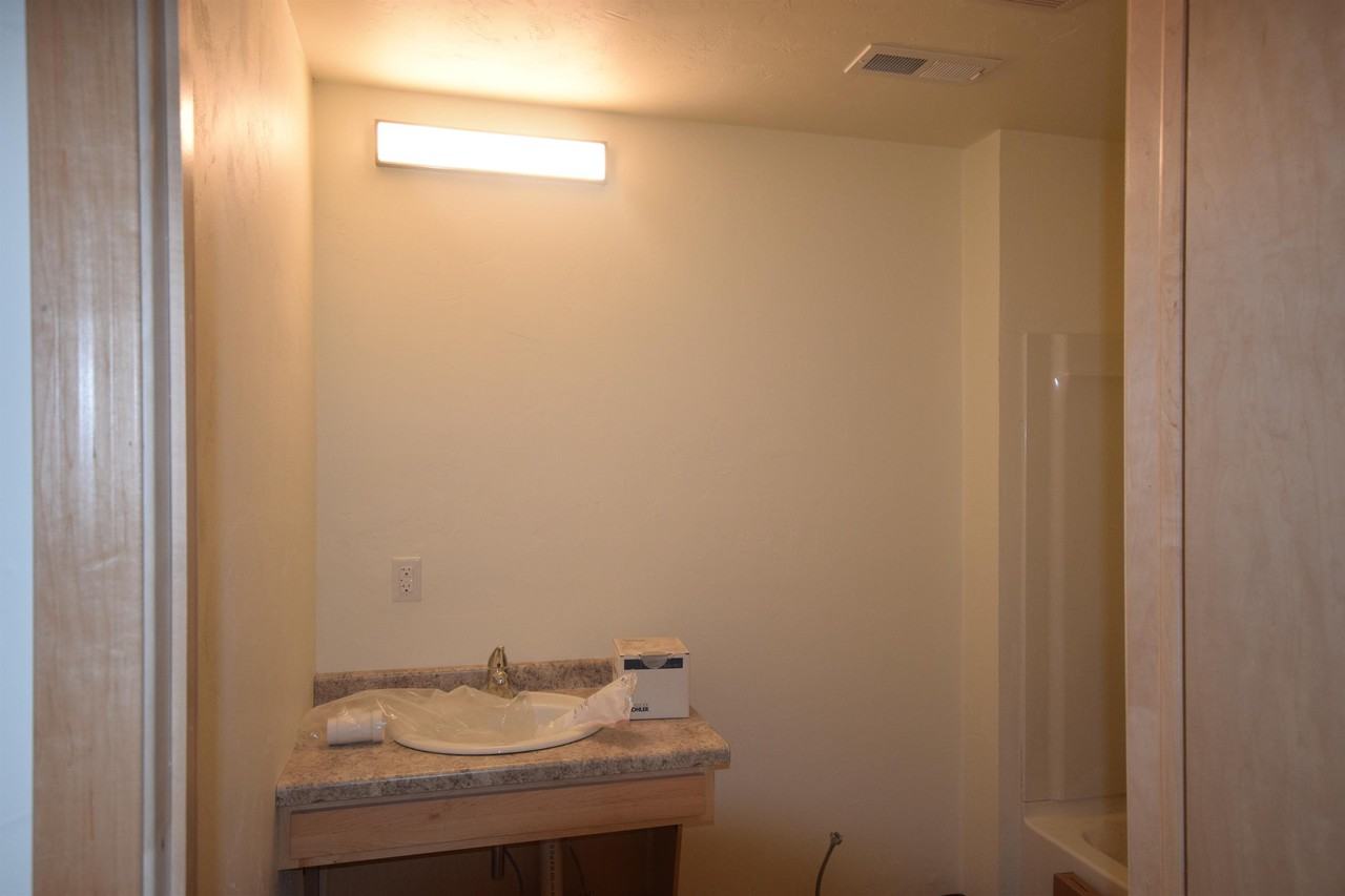 88 S. Portland - 213 #213 - Photo 4 of 26