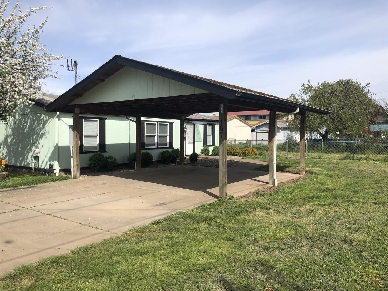 167 West Rose Street #1