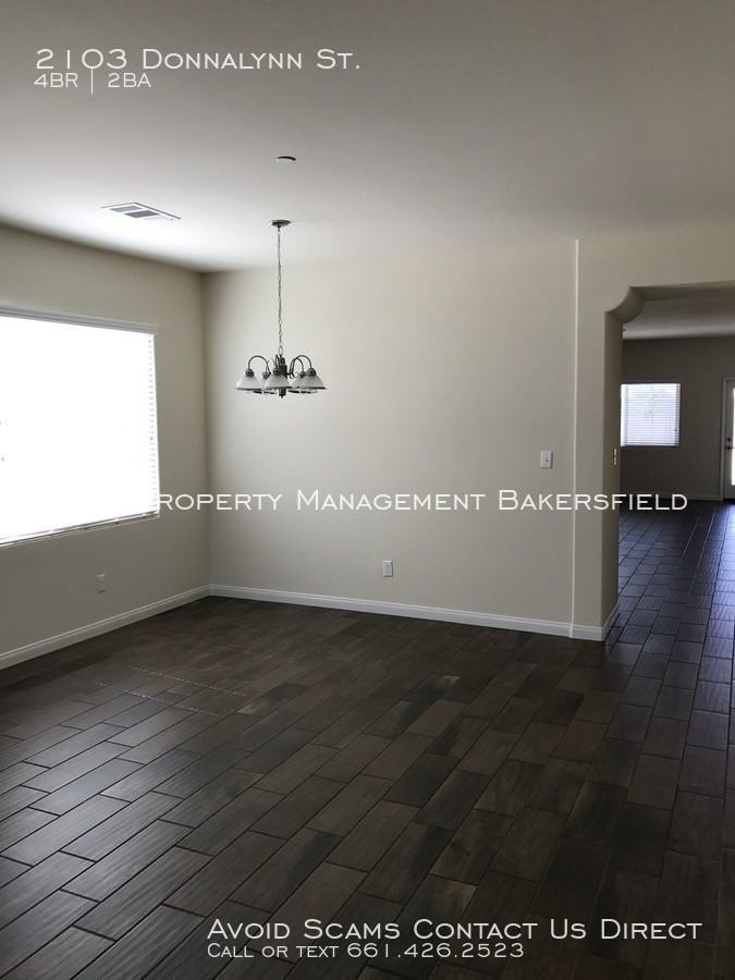 2103 Donnalynn St - Photo 3 of 21