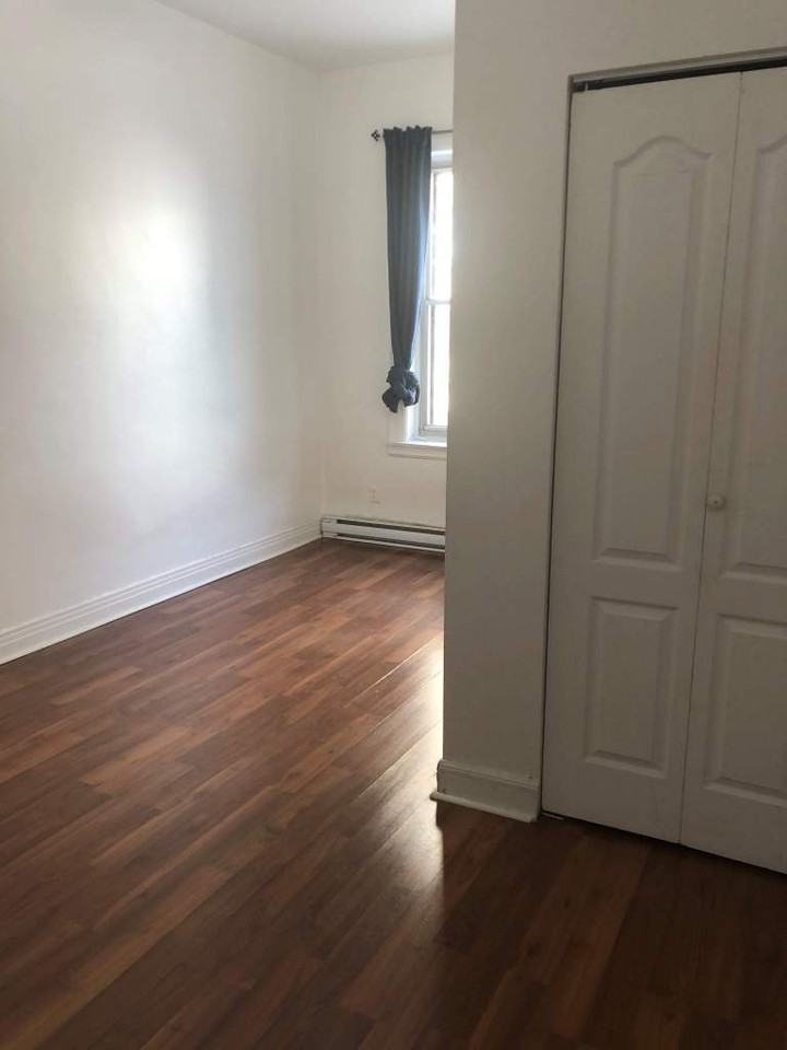 Chateau Grosvenor - Photo 3 of 30