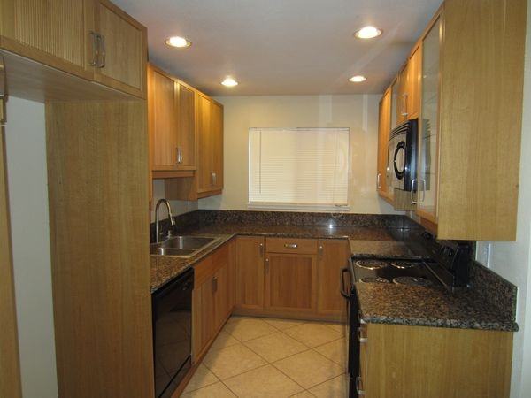 5265 Yosemite Dr - Photo 3 of 8