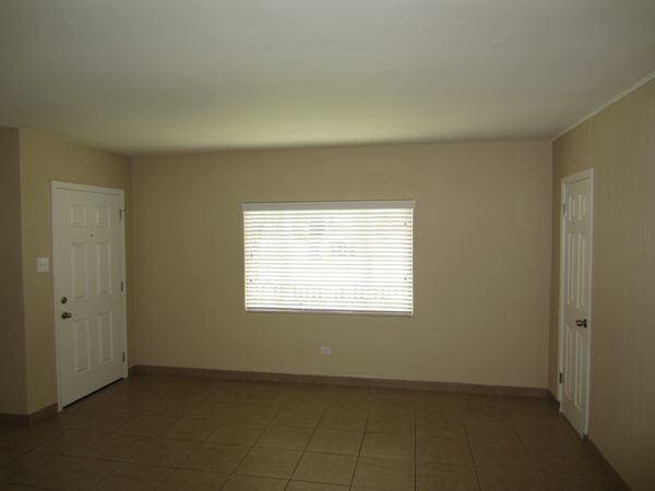 219 E 48th St - Photo 2 of 9