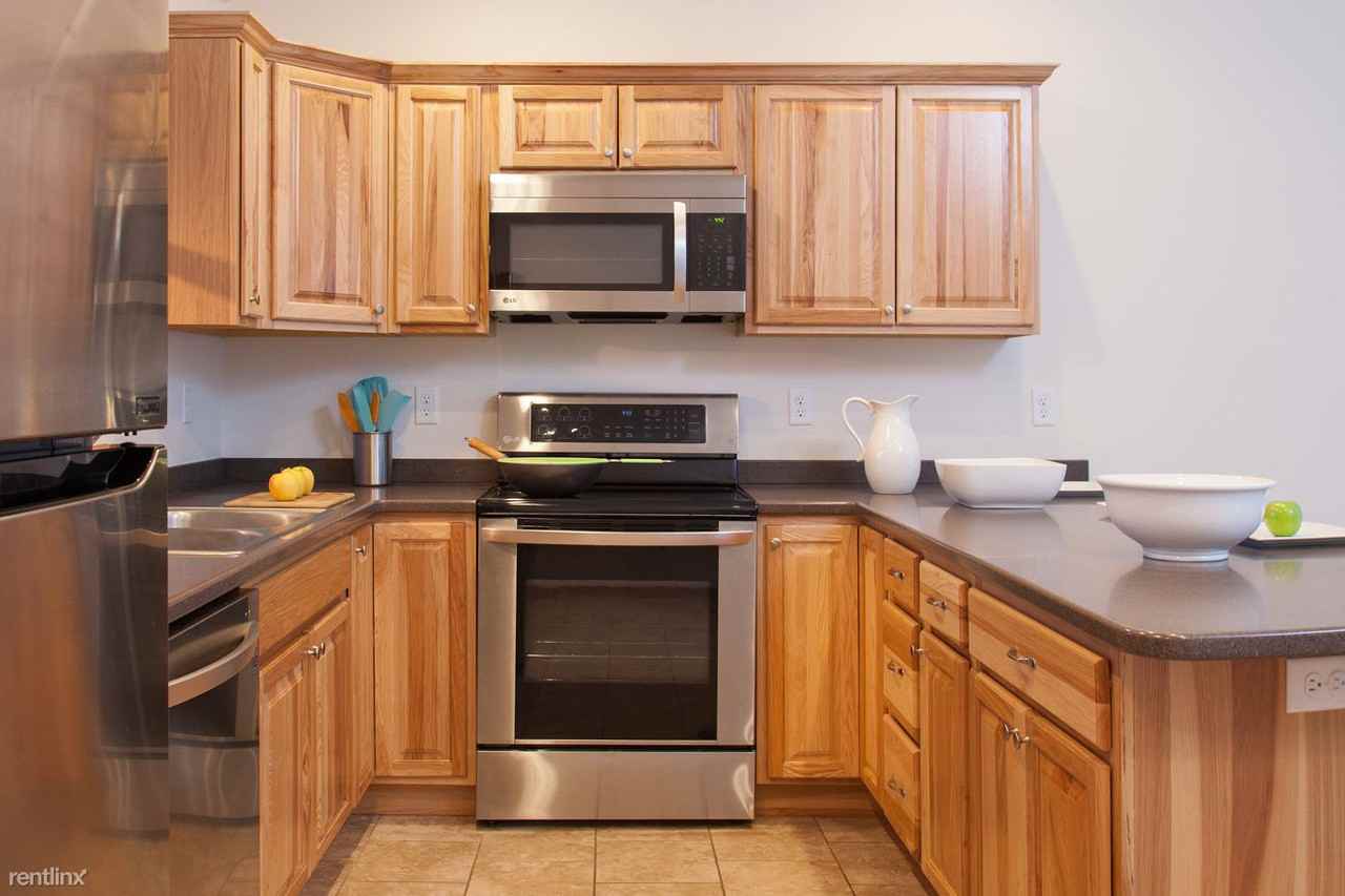674 Hillary Farm Rd - Photo 3 of 10