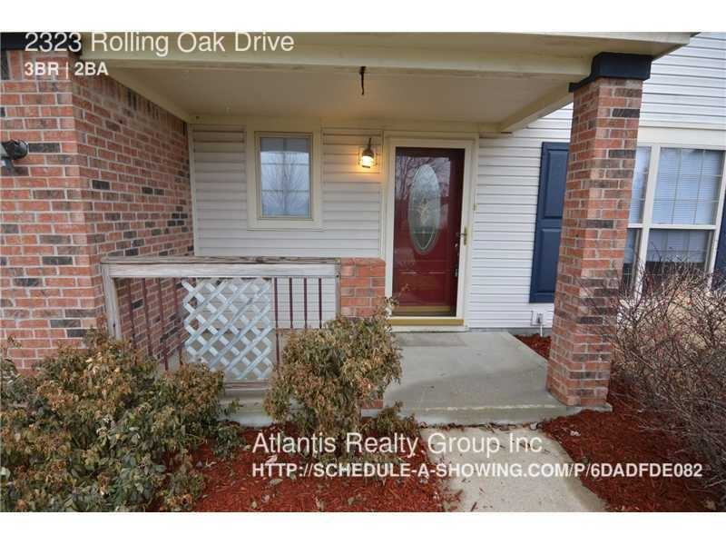 2323 Rolling Oak Dr - Photo 2 of 20