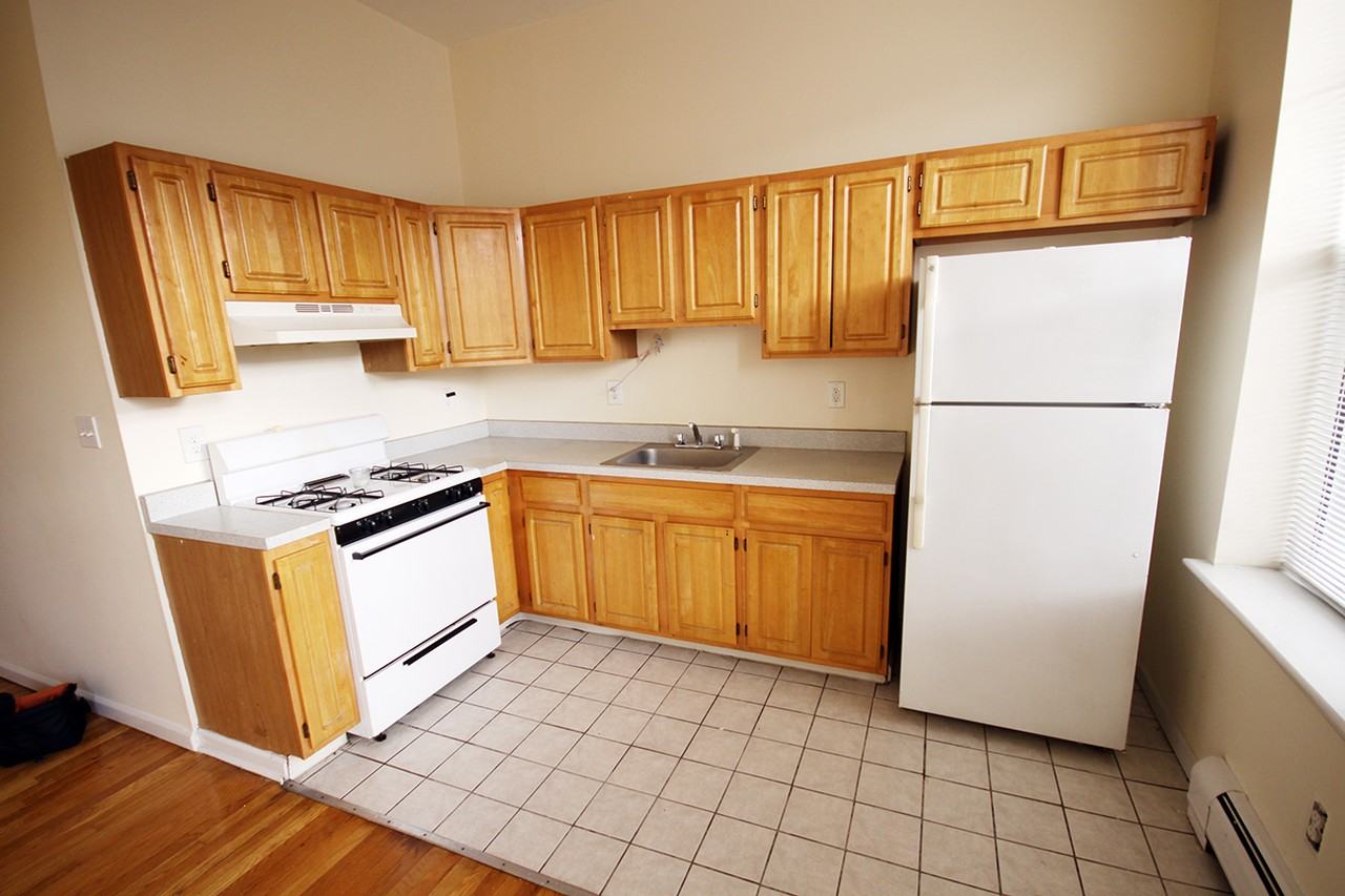 88 South St #3 - Photo 2 of 6