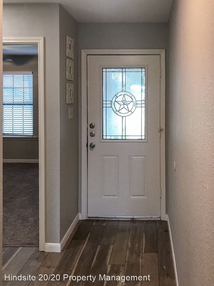 1801 Goodson Ct - Photo 2 of 21