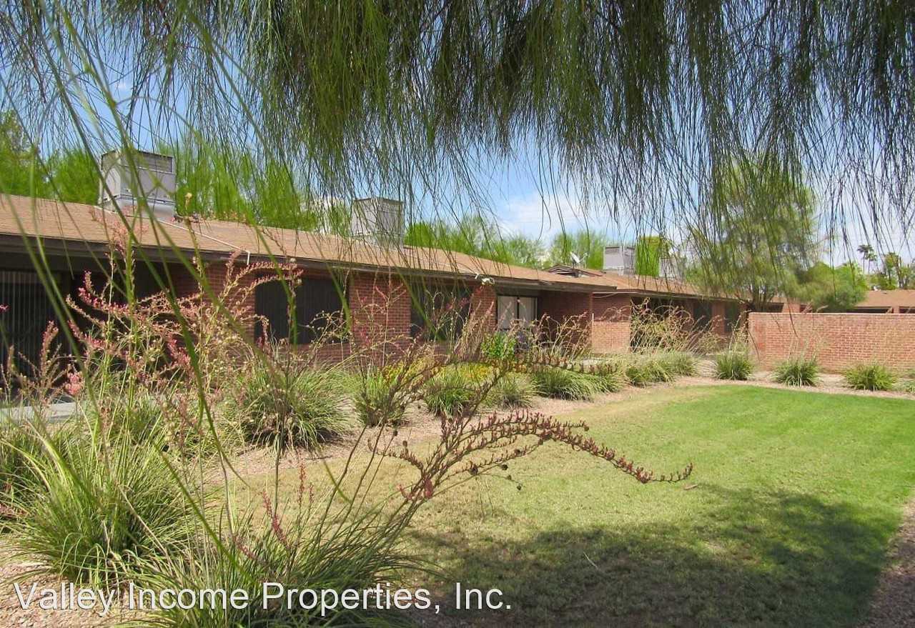 Melrose - Photo 5 of 8