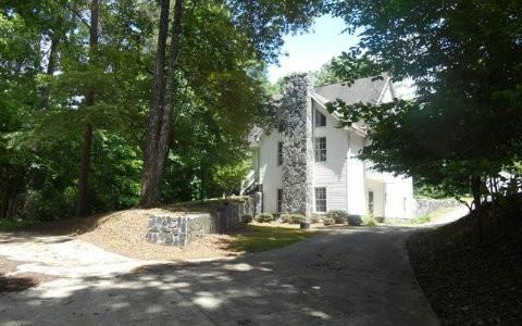 165 Lick Log Ln - Photo 2 of 17