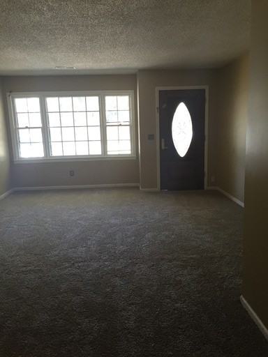 27 24th Ave - Photo 3 of 5