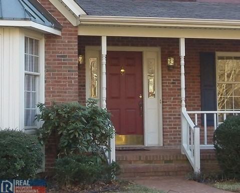 1019 Larkwood Dr - Photo 3 of 21