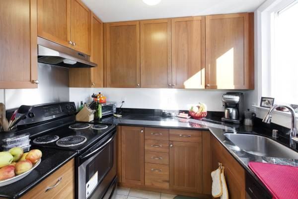 Oak St & Buchanan St - Photo 3 of 6