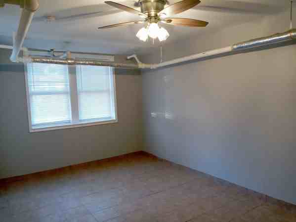 5509 S Whipple St - Photo 2 of 9