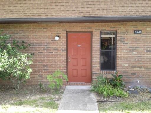 4512 Overlook Dr