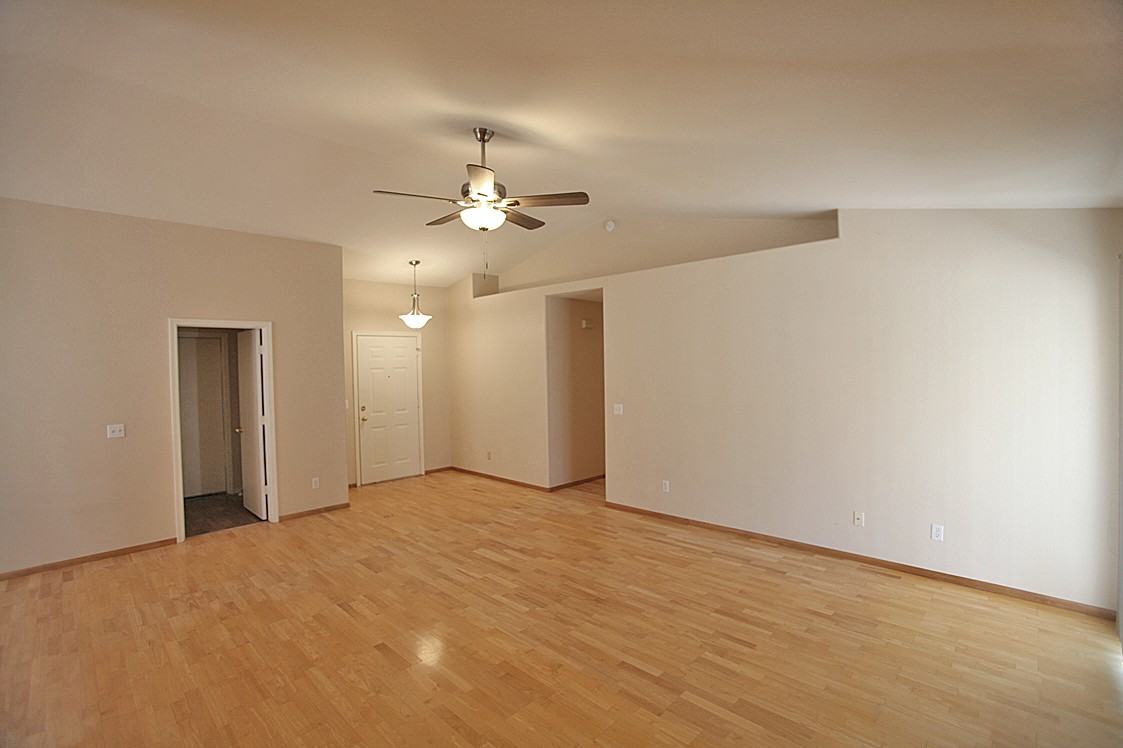 1225 E Harvard Ave - Photo 2 of 22