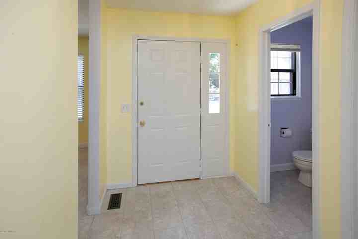 3232 Pine Bluff Ln - Photo 3 of 28