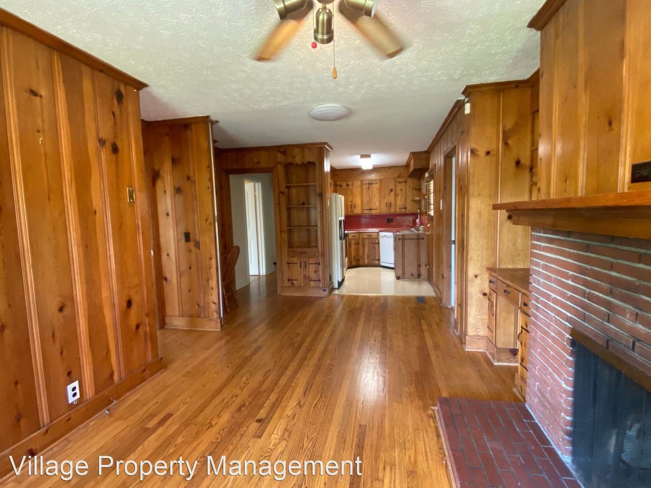 4302 Scenic Dr #A - Photo 3 of 17