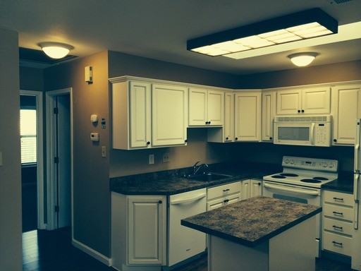252 Highland Village Dr - Photo 2 of 8