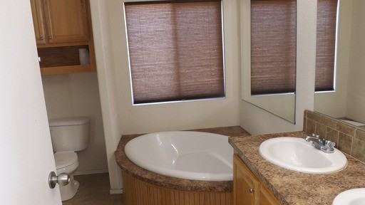 859 Spring Valley Pkwy - Photo 2 of 8