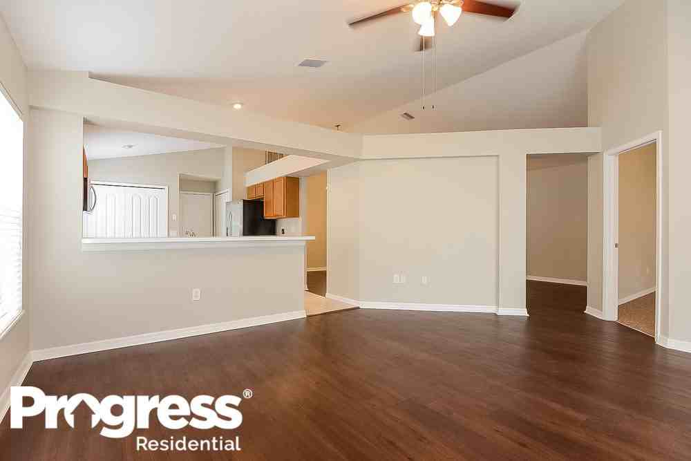 7912 Merchantville Cir - Photo 2 of 14