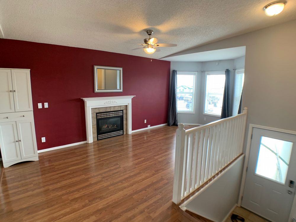 132 Waterhouse St - Photo 2 of 25