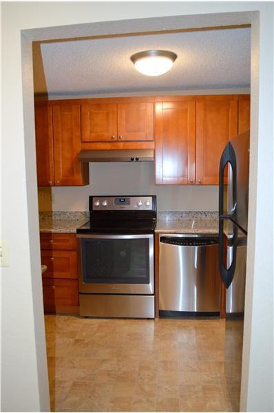 14527 NE 40th Ct - Photo 3 of 12