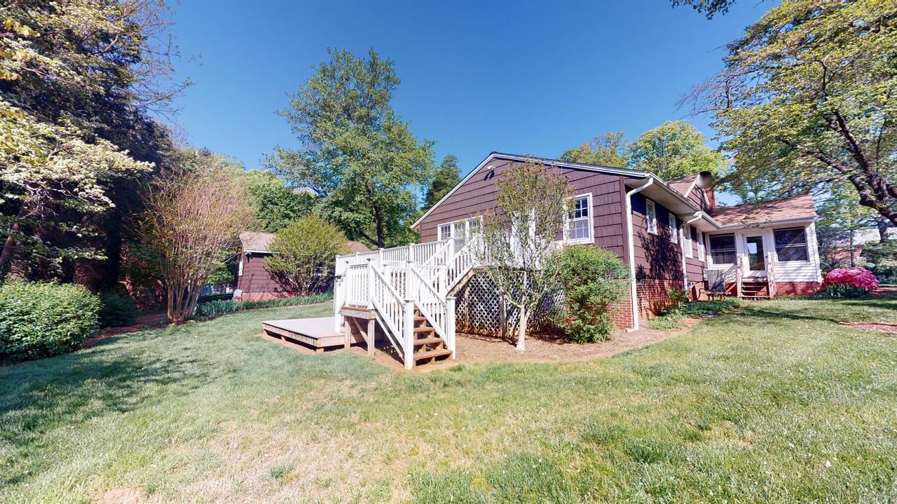 1946 Faculty Dr #1 - Photo 2 of 5