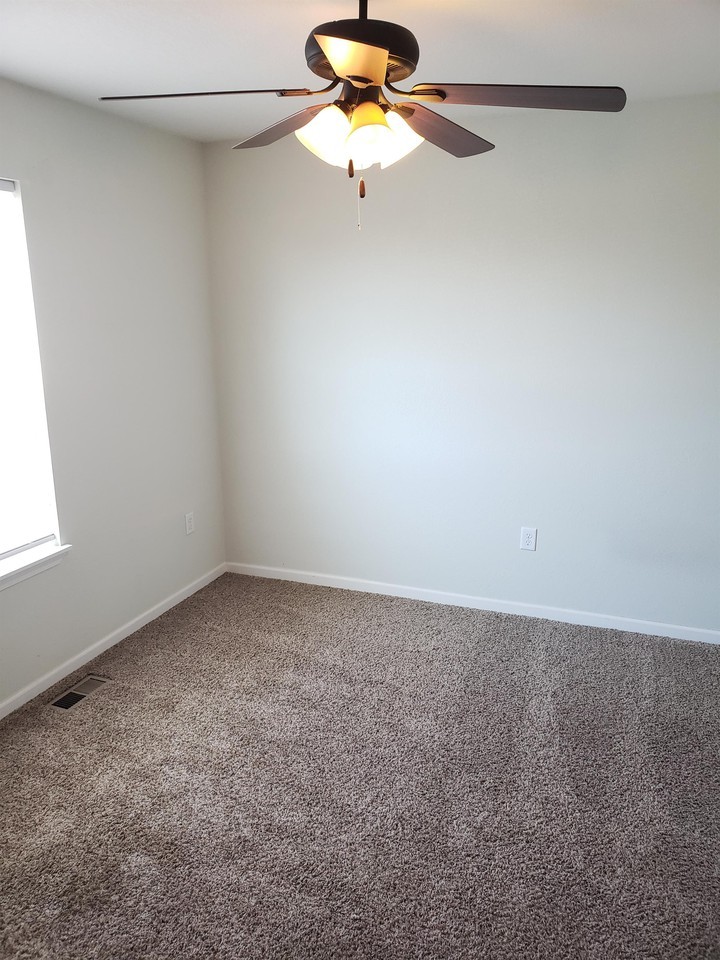 6410 Darnell St #6410 - Photo 4 of 8