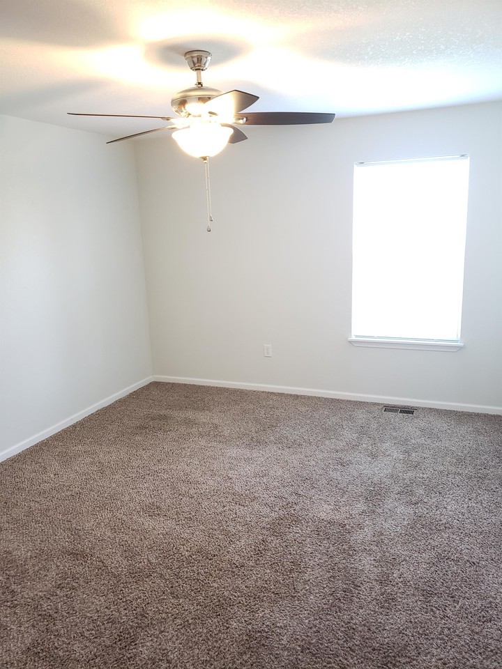 6410 Darnell St #6410 - Photo 5 of 8