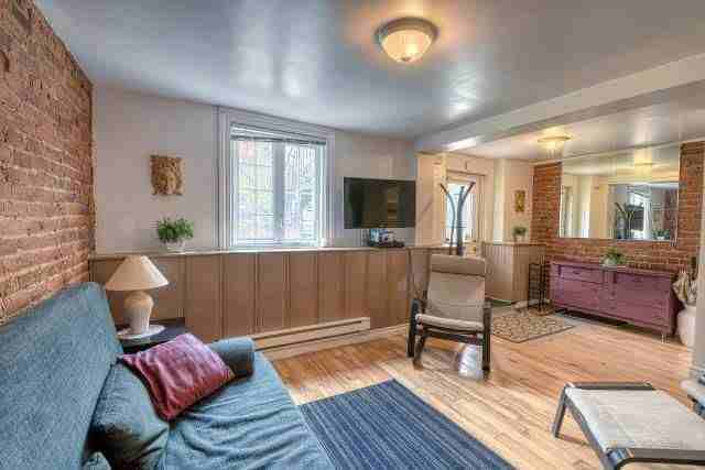 2094 Rue Saint-André - Photo 3 of 10