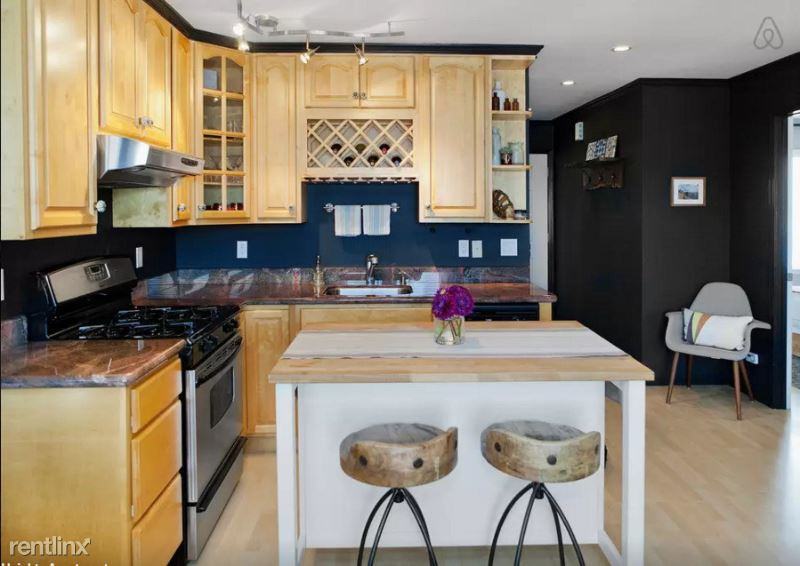 79 Compton St - Photo 3 of 6