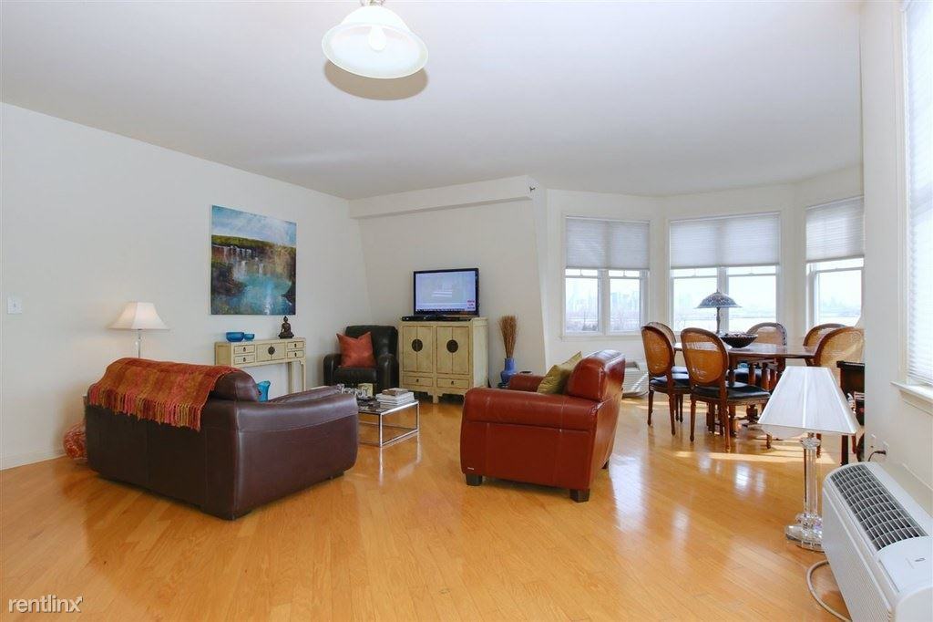 15 Enterprise Ct, Jersey City, NJ 07305 1 Bedroom Apartment for Rent