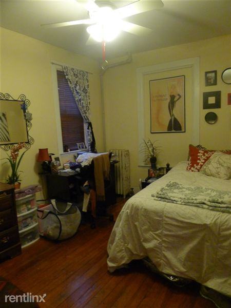 846 Huntington Ave - Photo 3 of 5