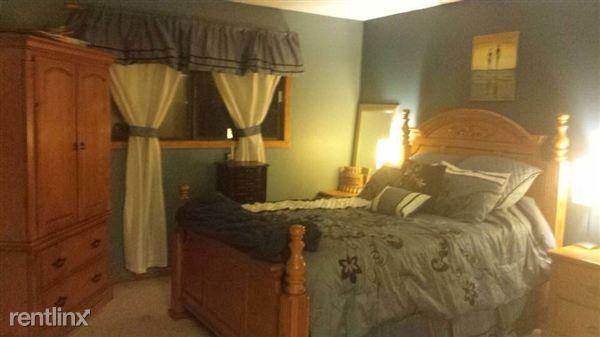 6453 N Northwest Hwy - Photo 3 of 10