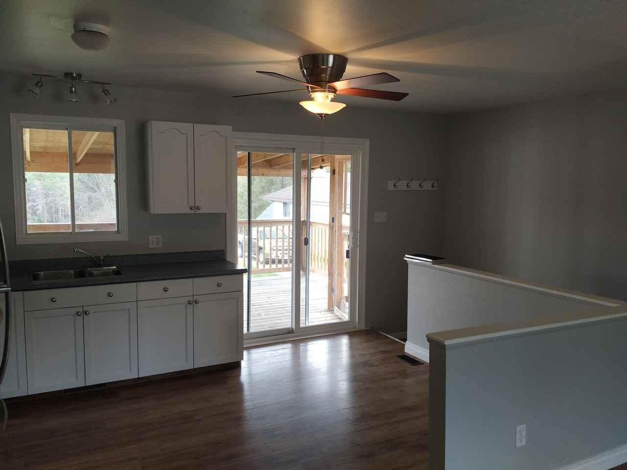 147 Bonnechere Street East - Photo 2 of 14