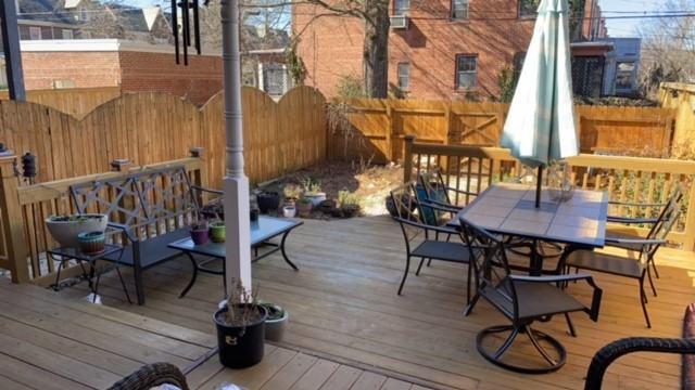 116 S Colonial Ave - Photo 2 of 9