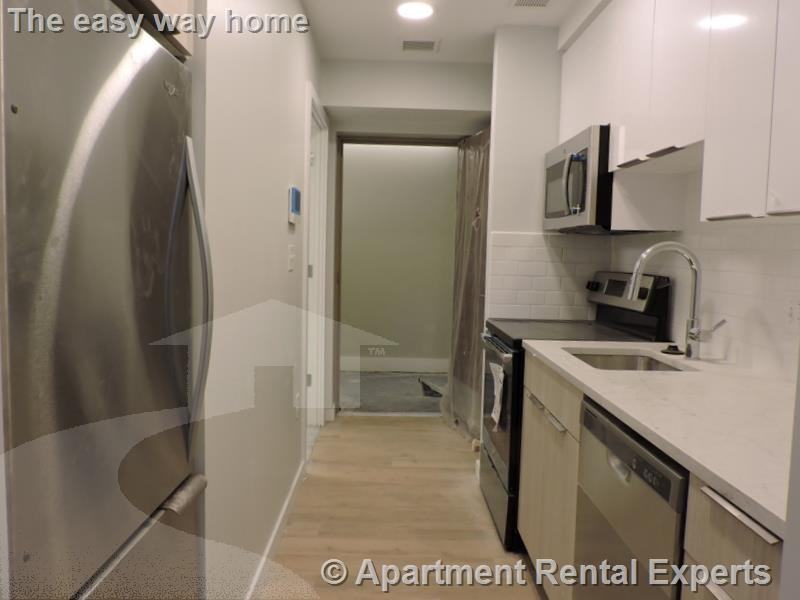 10 Soden St #006 - Photo 3 of 8