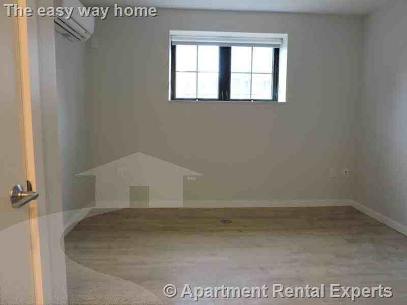 10 Soden St #006 - Photo 5 of 8