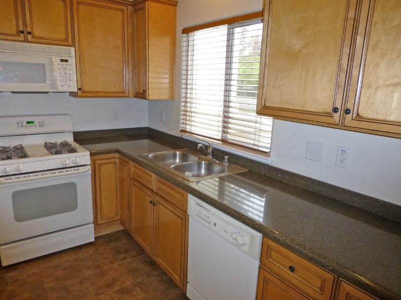 608 Shasta Oaks Cir - Photo 2 of 9