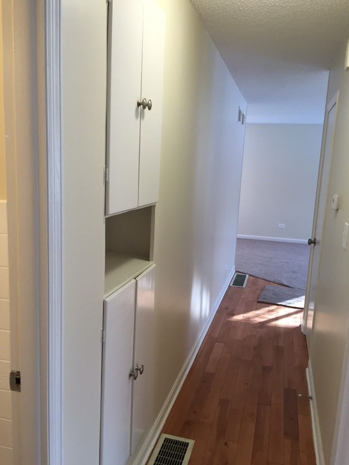 23922 S Cretewood Ln - Photo 3 of 20