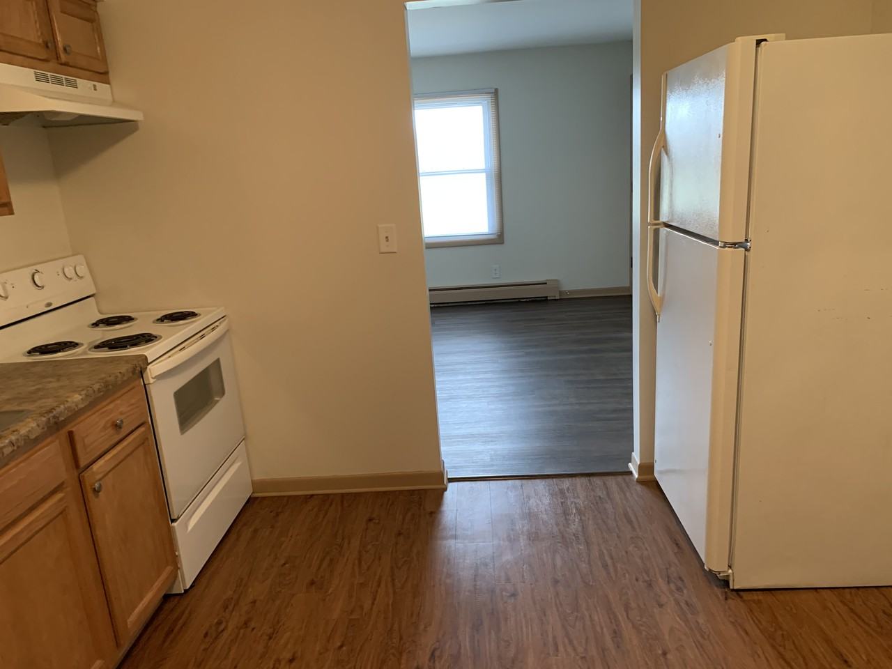 108 West Jessen Street - Photo 3 of 11