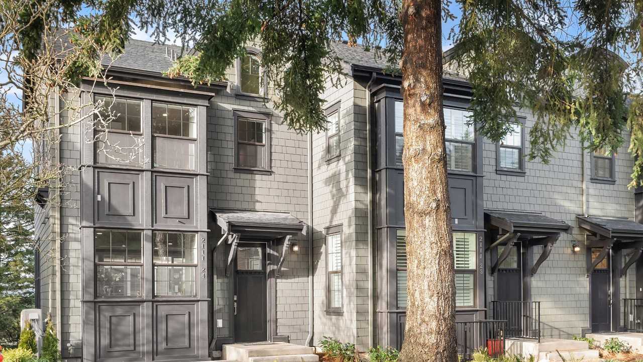 2111 9th Ave W #24