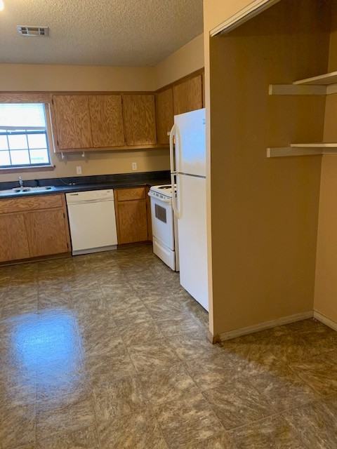 200 FOLSOM AVE - B5 #B5 - Photo 2 of 8