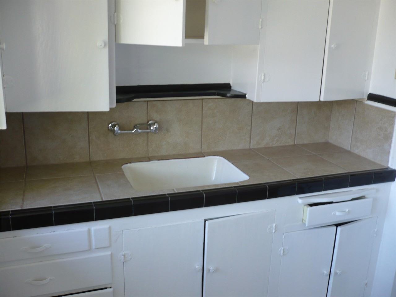 457 SW Washington - 7 #7 - Photo 3 of 18