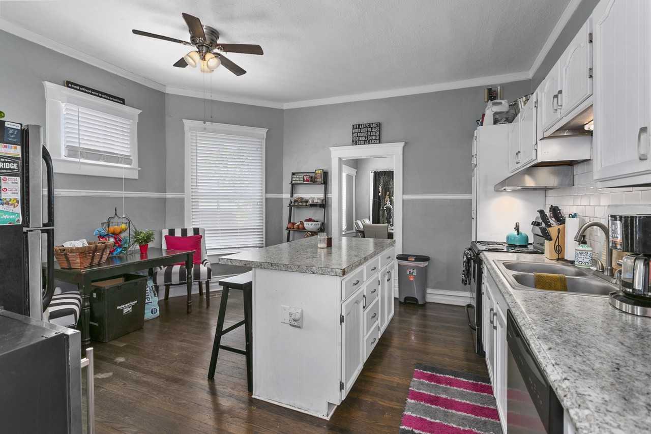 4148 Warwick Blvd #1 - Photo 4 of 22