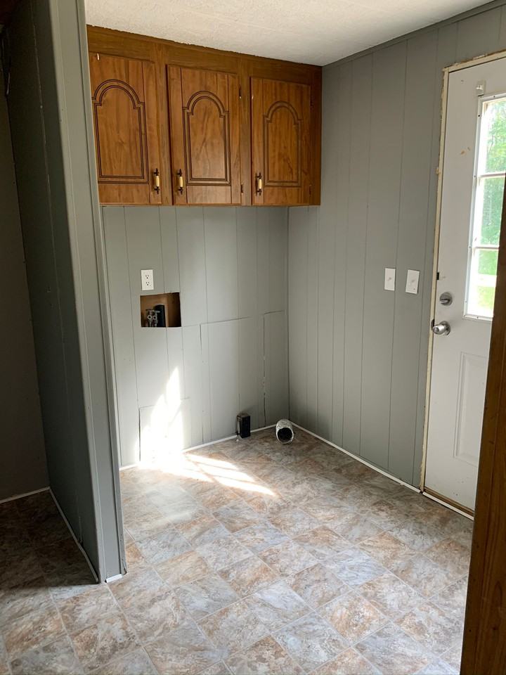 794 Bussell Rd #1 - Photo 3 of 7