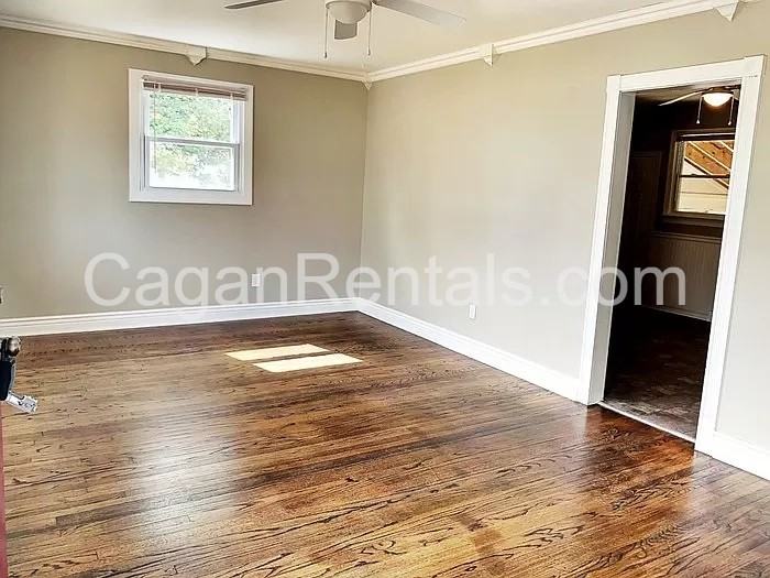 303 N 2nd St - Photo 2 of 14